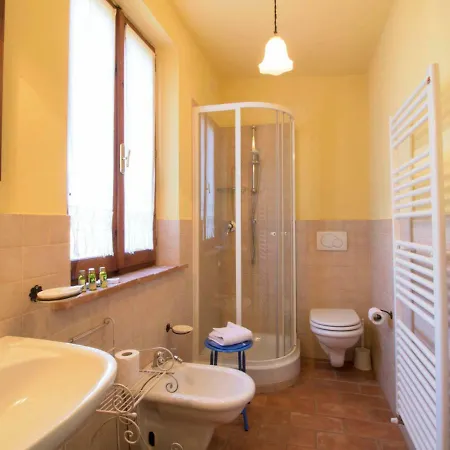 Tatil Evi Locazione Turistica Cascina Badia (Umbria)