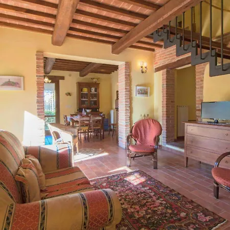 Tatil Evi Locazione Turistica Cascina Badia (Umbria)